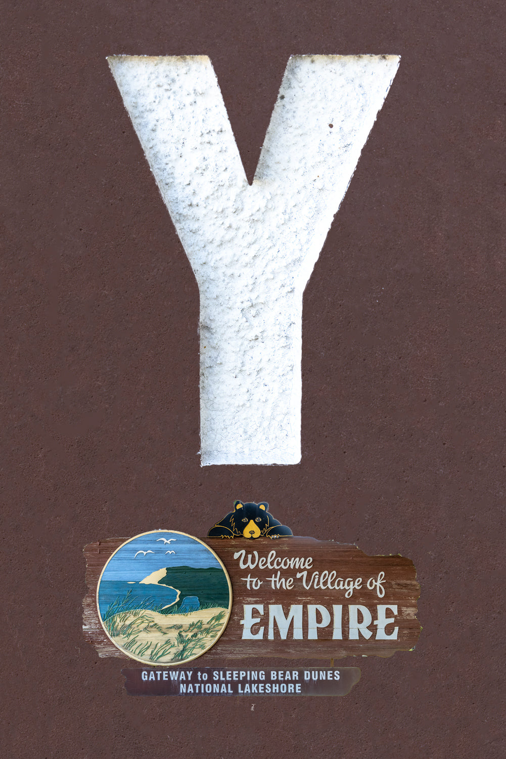 yll-y-empire-1